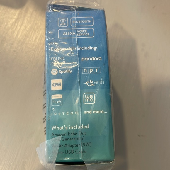 Amazon echo dot 2nd generation brand new - Picture 3 of 3